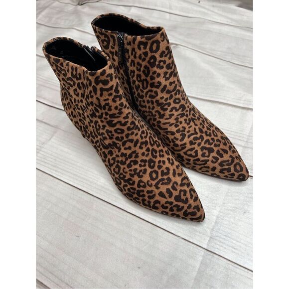 Circus Kitten Heel Booties - Picture 1 of 7